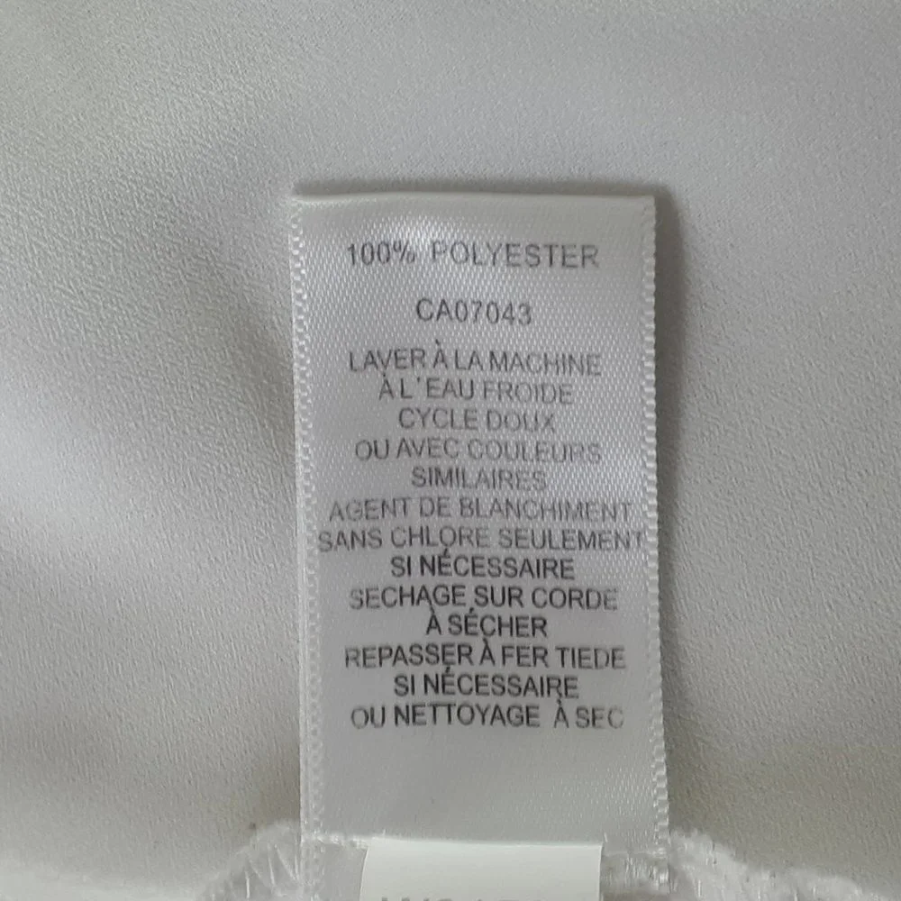 Spense Ivory Sleeveless Blouse - Picture 10 of 11